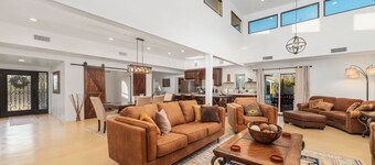 Private Luxury Gem w/ Pool & Spa near Mt Lemmon