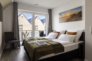 3 chambres, fer et planche à repasser, lit parapluie, Wi-Fi gratuit
