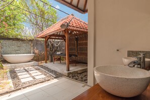 家庭別墅, 4 間臥室, 私人泳池, 海景 | 浴室