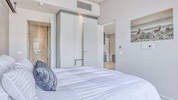 1 多间卧室、熨斗/熨衣板、WiFi、床单