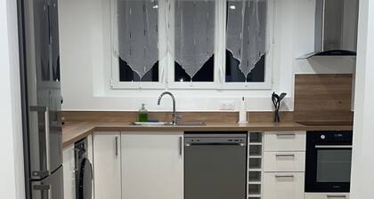 Appartement Douillet Ă  25 minutes de Paris - F3