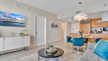 Télévision, espaces bureaux