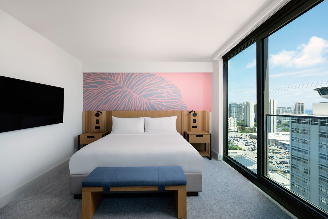 Premium bedding, in-room safe, desk, laptop workspace