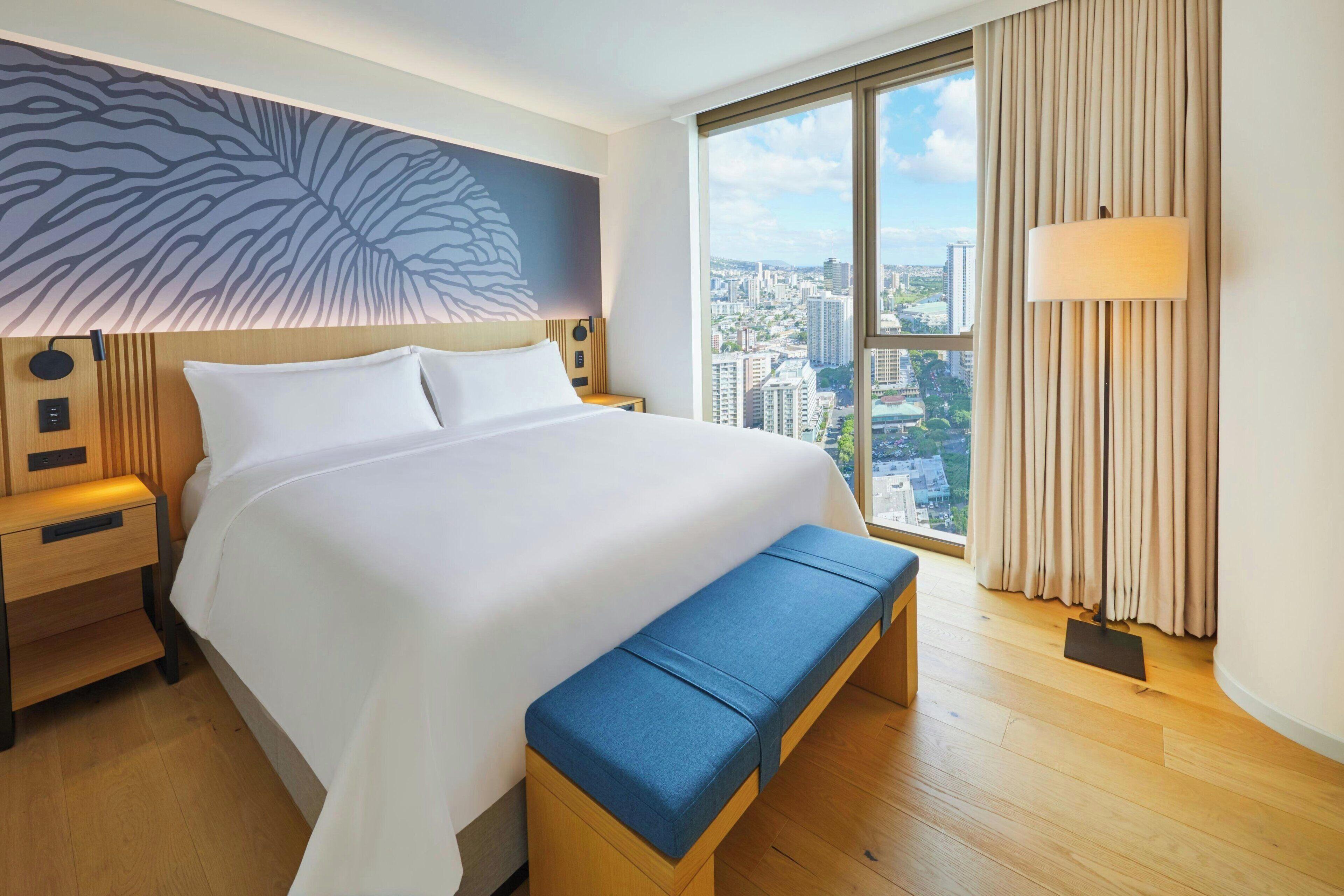 Suite, 1 Bedroom, Partial Ocean View | Premium bedding, in-room safe, desk, laptop workspace