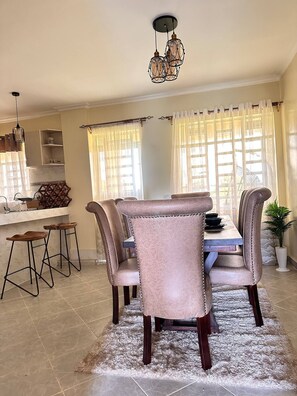 Dining - Exquisite fully furnished 2 bedroom 2 bath penthouse 5mins from city center (Kitale)
