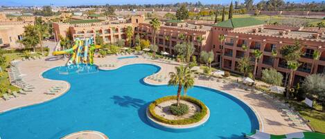 ウォータースライド