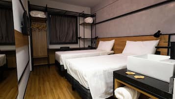Standard Room, 2 Twin Beds | Soundproofing