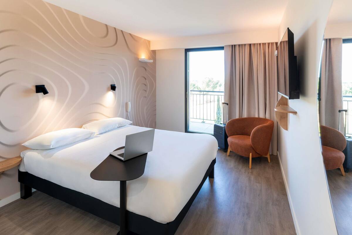 Premium bedding, pillow-top beds, individually decorated