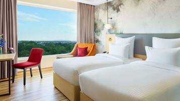 Minibar, in-room safe, individually furnished, desk