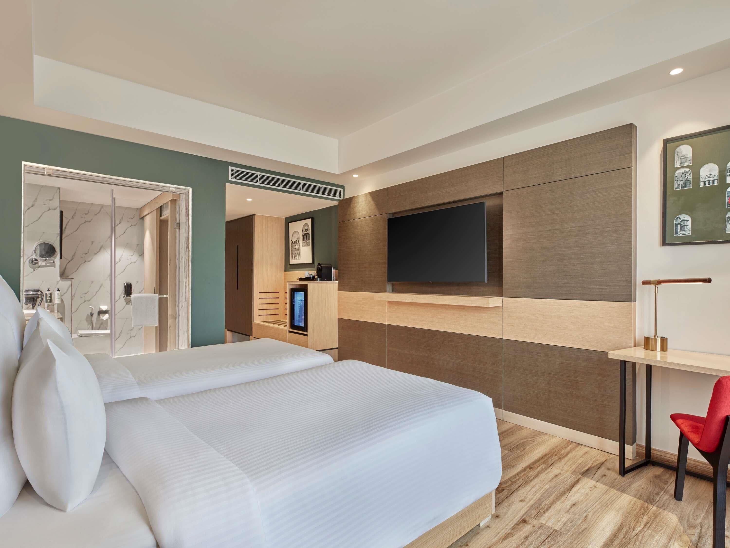 迷你吧、客房內保險箱、布置獨特、書桌