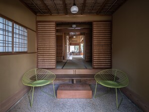 Executive lounge - ThinkStay Mt. (Kobe)