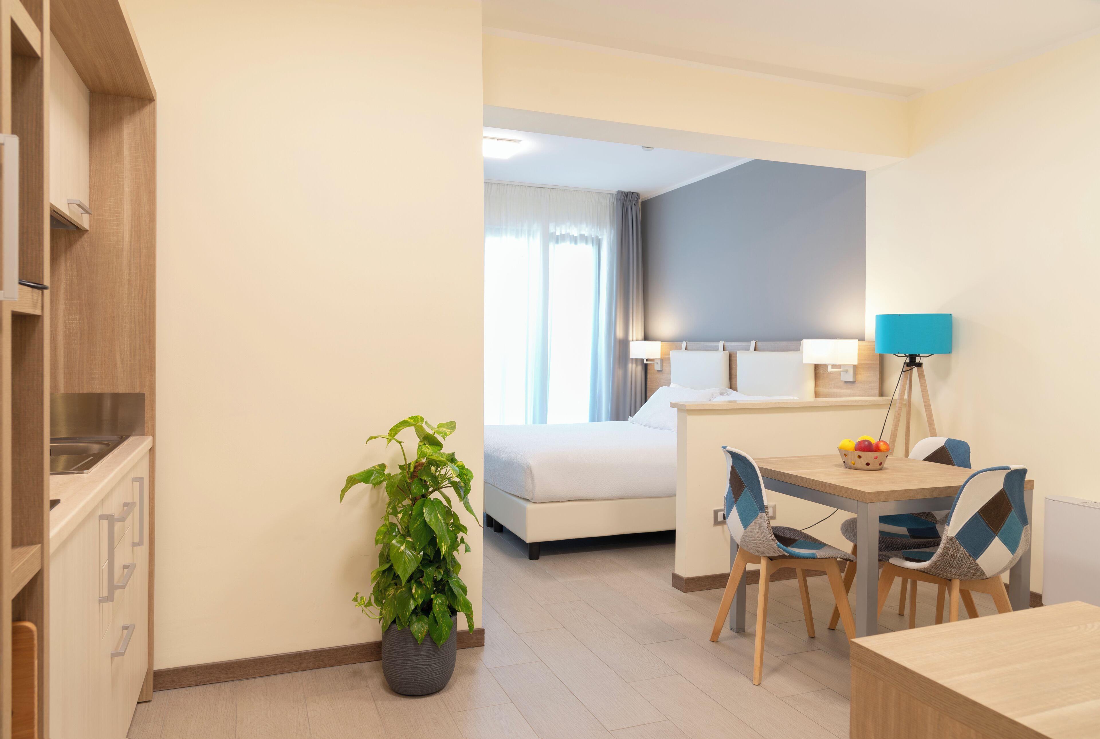 Deluxe Studio | Cadar kapas Mesir, peralatan tempat tidur premium, gebar bulu kapas 