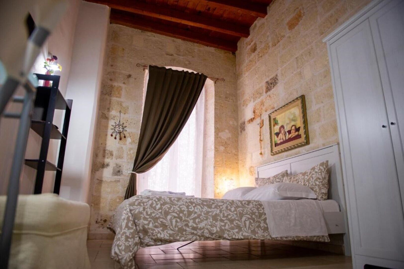 1 habitación y ropa de cama 