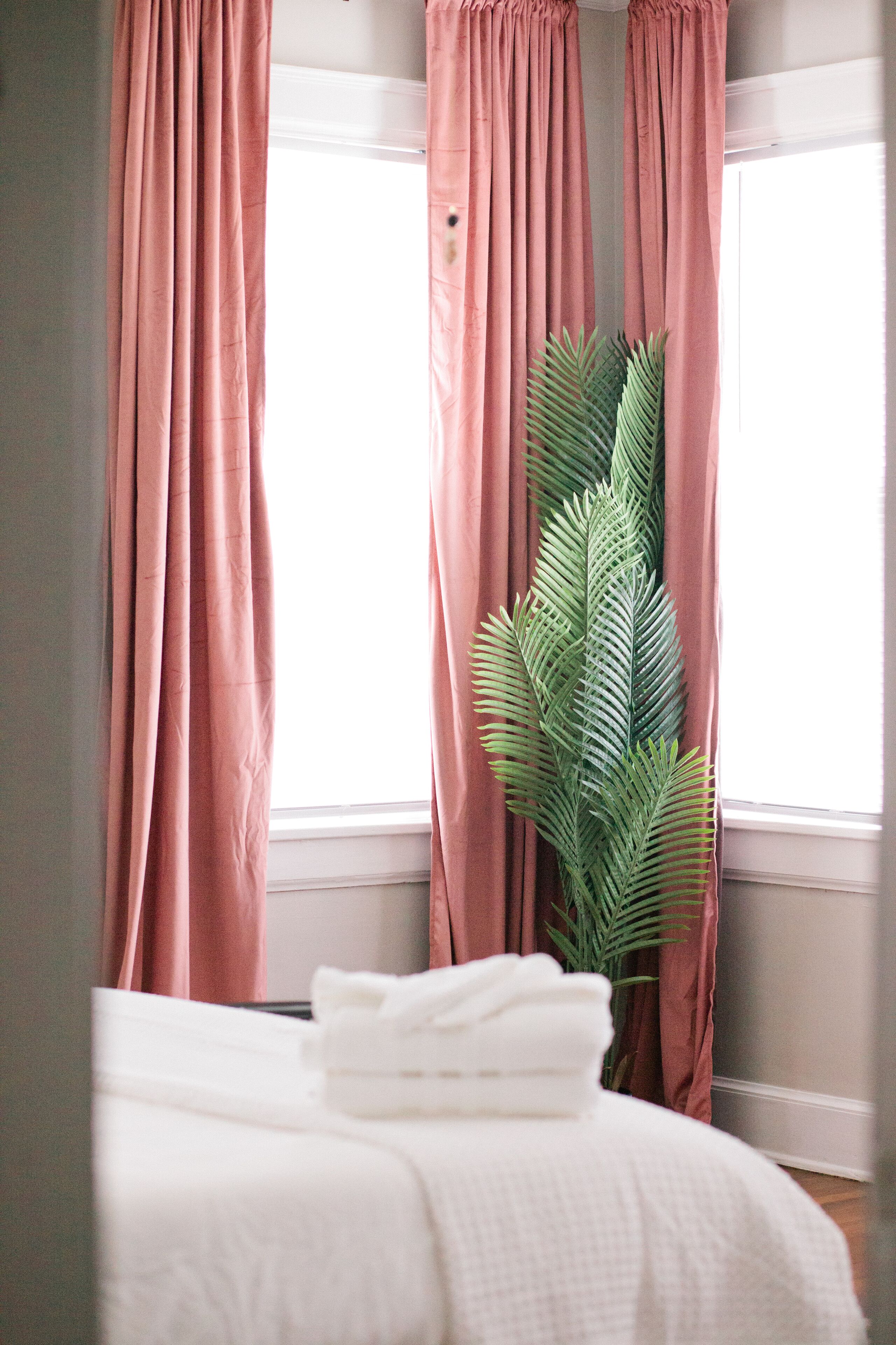 2 quartos, ferros/tábuas de passar roupa, Wi-Fi de cortesia