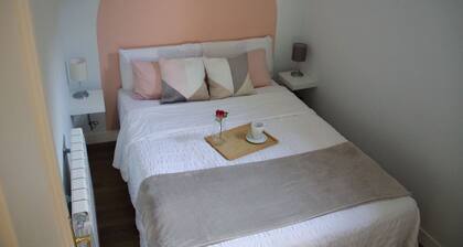 Acogedor Apartamento recién reformado y bien comunicado con Madrid centro