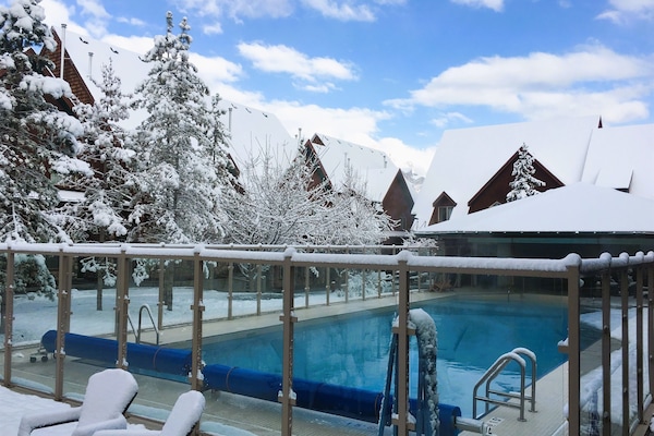 Pool - Winter