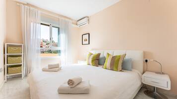 3 chambres, fer et planche Ă repasser, Wi-Fi gratuit, draps fournis