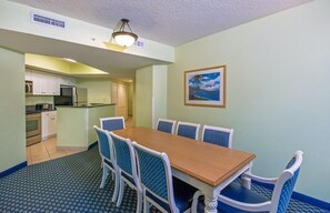Dining - Oceanfront Luxury Four Bedroom Condo 20th Floor (Myrtle Beach)