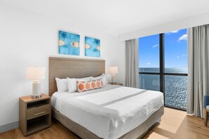 3 室のベッドルーム、アイロン / アイロン台、WiFi、ベッドシーツ