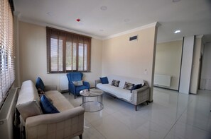 Reception - Arpaçay Apart Otel (Arpaçay)