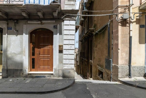 Exterior - La Casa di Andrea Caltagirone (Caltagirone)