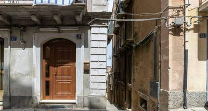 La Casa di Andrea Sleeps 5 With Parking