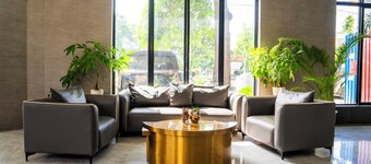 Sunshine Hotel