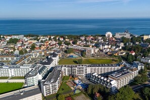 Exterior - Stylish Apartment with Balcony | Close to the Beach and Parking (Międzyzdroje)