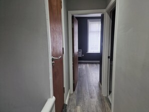 Apartment | Interior - Impeccable 3-bed Apartment in Bradford to Explore (Bradford)