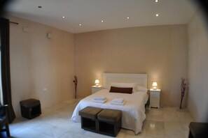 9 bedrooms - Cortijo la Amazona (Carmona)
