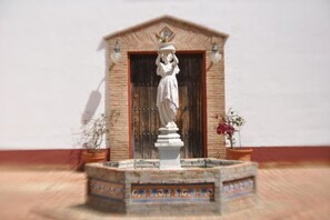 Exterior detail - Cortijo la Amazona (Carmona)