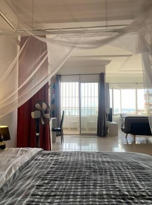 1 habitación y ropa de cama 