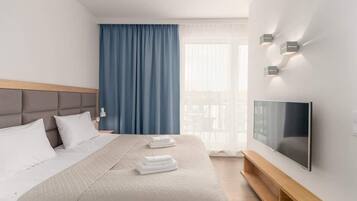 Bügeleisen/Bügelbrett, WLAN, Bettwäsche