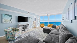 Smart TV - Recently updated beachfront condo with glass-enclosed balcony (Gulf Shores)
