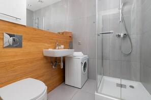 Shower, hair dryer, shampoo