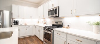 Sweet Auburn Retreat | 3 Bed, 2 Bath