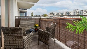 Property grounds - Stylish Apartment with Balcony | Parking | Close to the Beach (Kolobrzeg)
