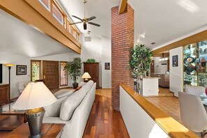 TV, fireplace, offices