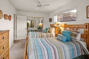 2 chambres, fer et planche à repasser, Wi-Fi gratuit, draps fournis