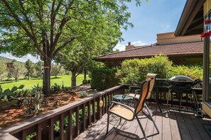 Property grounds - $69 certain nights, 2 weeks=> -15%, 1 month=> -25% (Sedona)