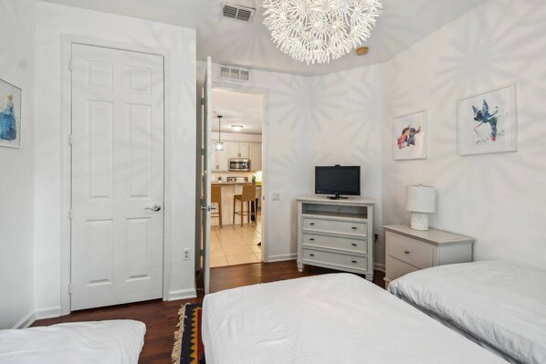 3 bedrooms, WiFi, bed sheets