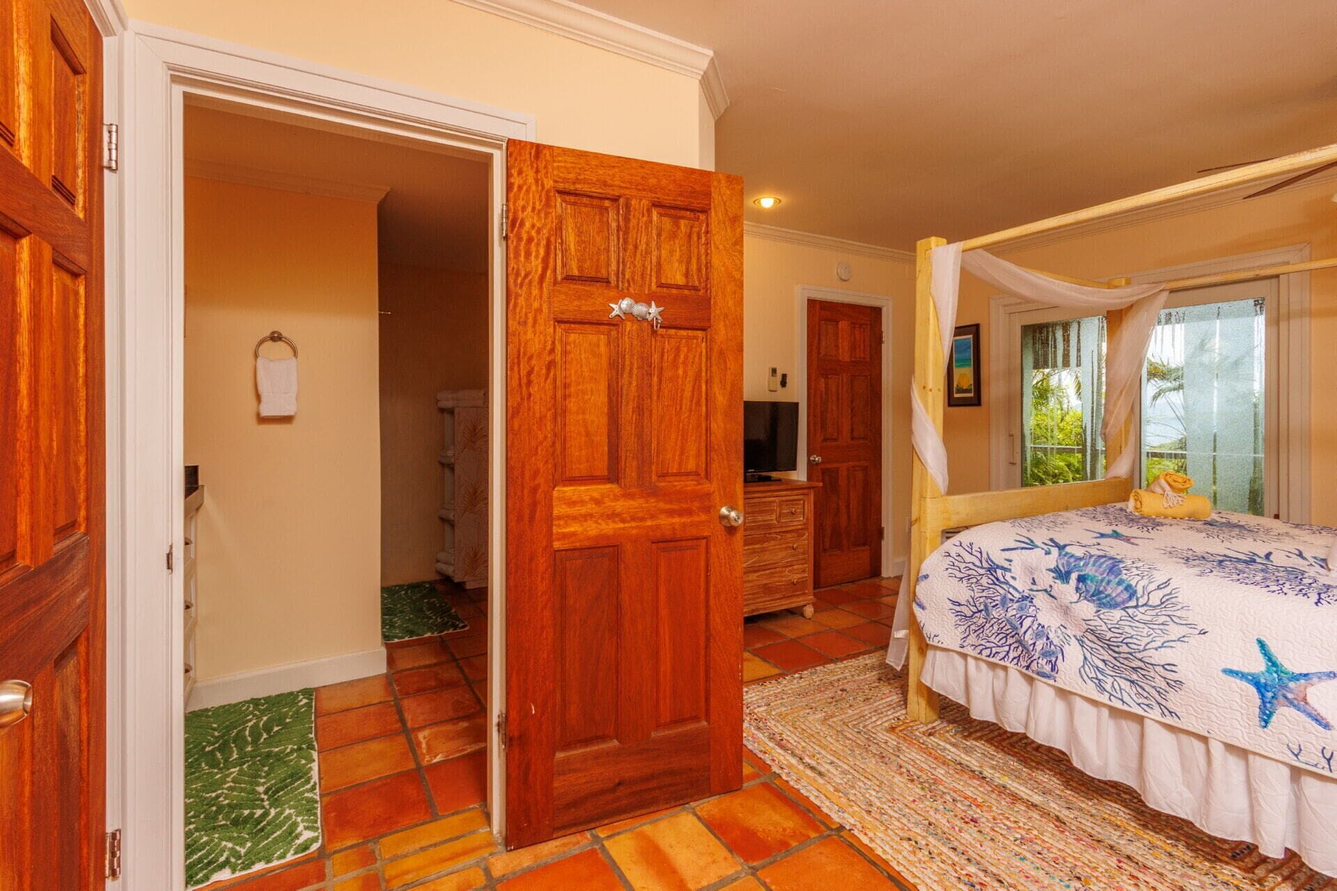 2 sovrum, strykjärn/strykbräda, wi-fi och sängkläder