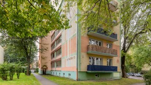 Exterior - Spacious Studio Rajska by Renters (Lodz)
