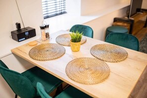 Dining - Charming 60m² Apartment with Terrace (WE-39-B) (Tiel)