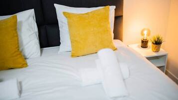 Fer et planche à repasser, Wi-Fi, draps fournis