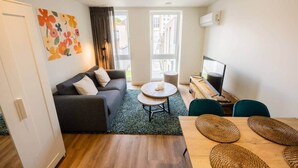 TV, offices - Divine 50m2 Apartment (WE-39-D) (Tiel)