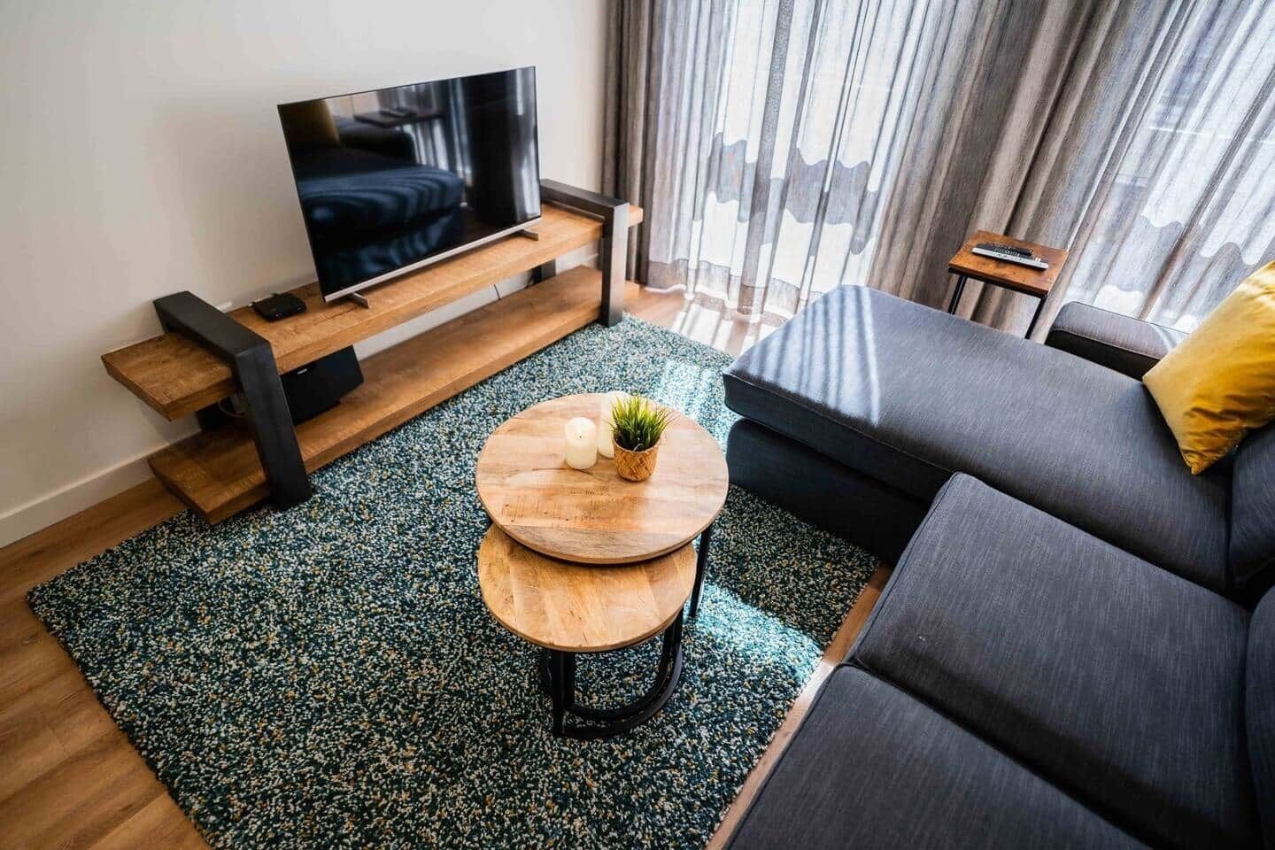 Télévision, espaces bureaux