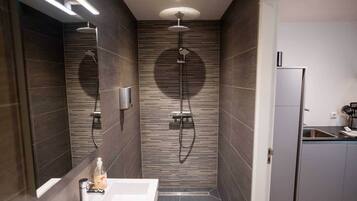 Dusche, Haartrockner