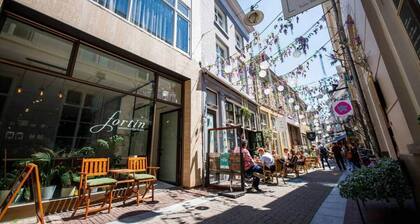 Deluxe 35m2 City Center Studio with Views (DB-6-C)