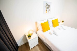 2 chambres, bureau, fer et planche à repasser, Wi-Fi